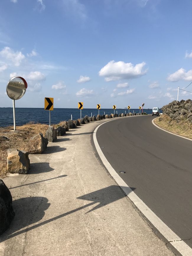 海沿いを歩くと気持ちいい。