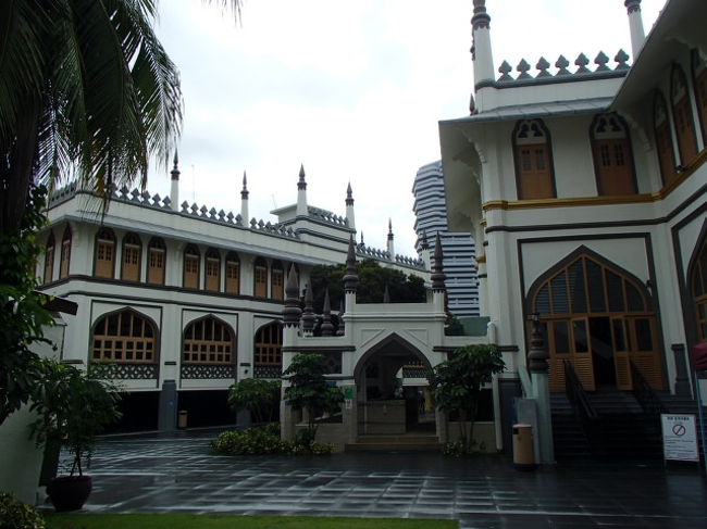 がしかし、今日は金曜日！！！！午前中は入場できないのです！！うわーんショック！！