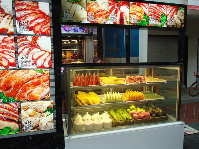 このあと両親とはぐれてしまい、息子はおんぶしている私の背中でぐずりだし、「ばあばー」と叫ぶしまつ。<br />マレー語？で「ばあばは、パパの意味なんだぜ」と通りがかりのインド人に突っ込まれたりして。。。<br /><br />あー大変でした。