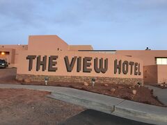 今回泊まったホテル・ザビューホテル

ここに泊まりたくて、このホテル確約のツアーを選びました☆
ビュートが目の前に見えるホテルです。