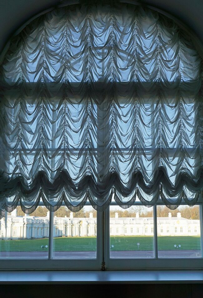 初冬のロシア旅 18 ツァールスコエ セローのエカテリーナ宮殿の豪華さに驚き おろしや国酔夢譚 の大黒屋 光太夫を偲ぶ サンクトペテルブルク ロシア の旅行記 ブログ By Kojikojiさん フォートラベル