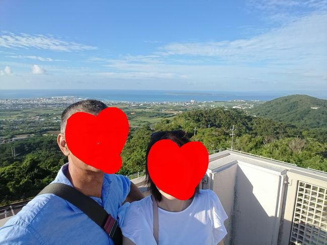 竹富島に奥には西表島も見えました♪<br /><br />さぁ次は、昨日のリベンジ!!川平湾へ