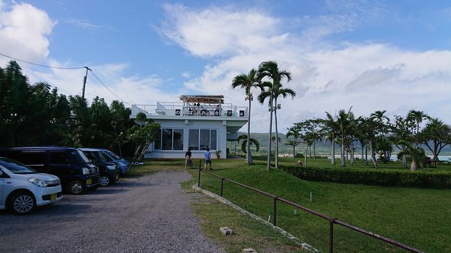 まだまだホテルに帰るには早く、絶景の呼び込みにつられ、のばれカフェに。