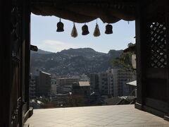 2日目。
諏訪神社へ。
何十年も前に私の七五三のお詣りをしたところ。昔から変わってないな～。