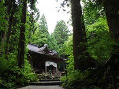 十和田湖にある十和田神社。

自分は詳しく無いので解りませんが、有名らしいですねぇ
まだ、そいうった類に興味がないので調べませんでしたが･･･