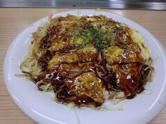 夜ごはんは広島お好み焼きを食す

そばがパリパリでとても食べ応えがあった

貴家　広島アッセ店
https://tabelog.com/hiroshima/A3401/A340102/34022480/