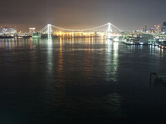 ●ホテルインターコンチネンタル東京ベイ

さて、ホテルに帰ってきました。
部屋から見る夜景。
贅沢！
