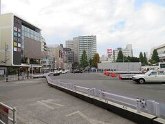 最寄駅は京王線の調布駅。

宿泊した府中からは京王線で15分ほどの近場です。