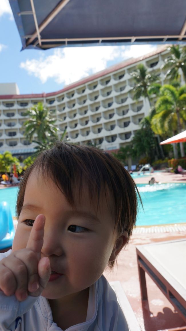 ヒルトン　プール