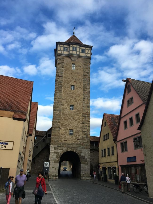 ホテルの近くのレーダー門。塔は残念ながら登れませんでした