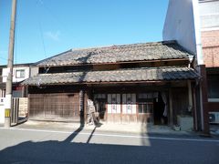旧旅籠の長浜屋です。江戸時代にタイムスリップしたかのような、趣ある建物です。