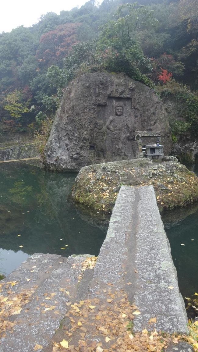 そして川中不動に会いに行きます。