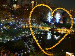 毛利庭園の中へ・・・。毛利庭園のイルミは、初めてだな～。