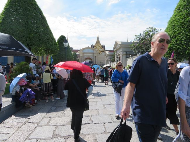 パスポートのコピーがないと入れないところが有りましたがここだったか…？。最近、入場検査がどこも厳しくなったそうです