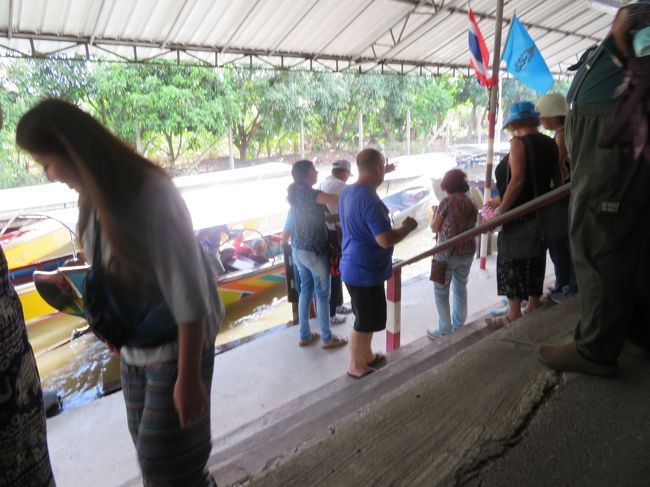 モーターボートです