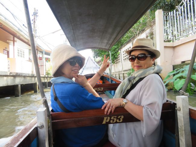 ここの乗り場のお客さんは、ほとんど日本人っぽかったです