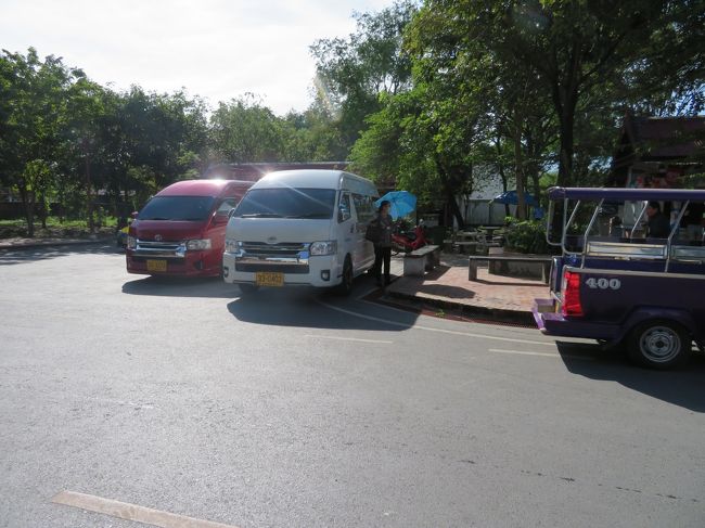 この白いマイクロに、一日お世話になりました