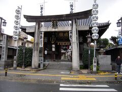 一旦ホテルに荷物を預けた後は博多総鎮守櫛田神社へ。
