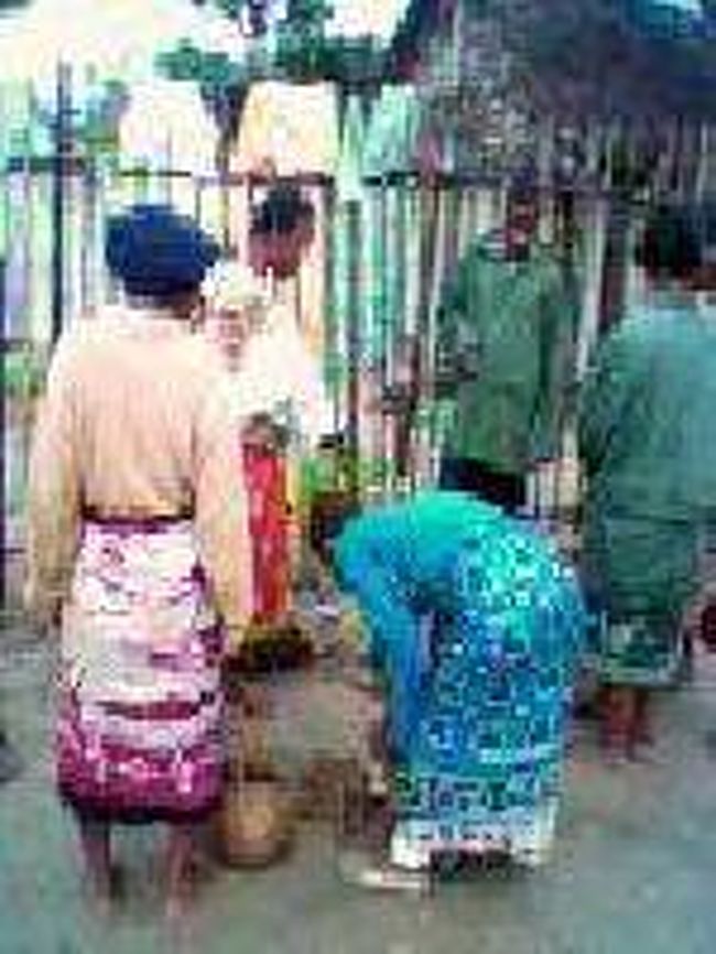 [２００７/３/１８]<br /><br />業者と家庭の主婦のやろとりか？見ていて楽しいですよ。