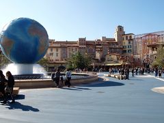 　舞浜駅からディズニーリゾートラインで向かい、「ディズニーシー」(  http://www.tokyodisneyresort.jp/tds/  )に入場。