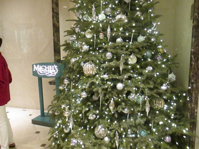 今晩のディナーはミシェルズ。お気に入りのレストランです。