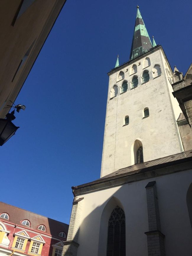 とりあえず塔に登ろうと思ってきた。<br />開くと同時に入れました。