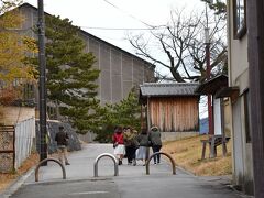 興福寺 中金堂 は改修工事中です。