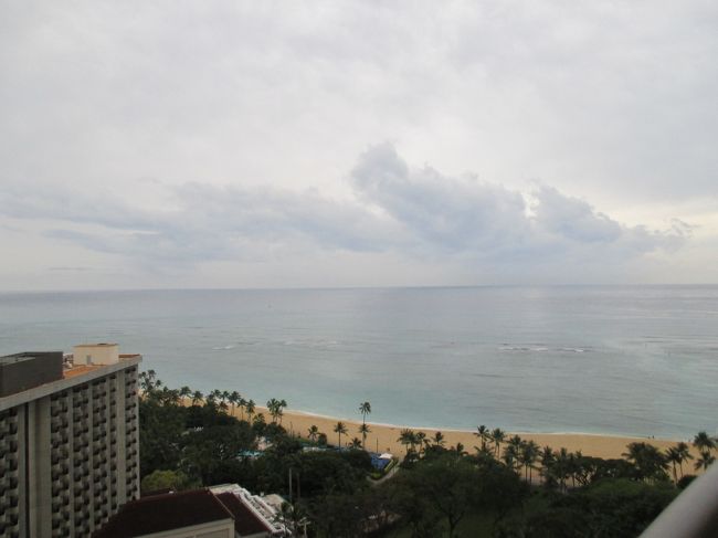 ８日目。<br />帰国日は曇ってます。