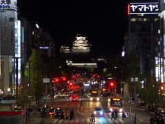 姫路駅に到着。駅前には姫路城を望むことができるデッキがあります。