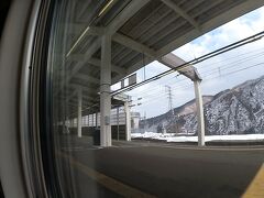 越後湯沢からわずか３分の乗車でガーラ湯沢へ到着です。