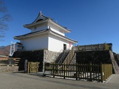 稲荷櫓を見学してから駅に戻ります。