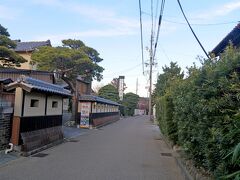 割烹八千代　　この周辺が武家町だったようだ　今も雰囲気が残る