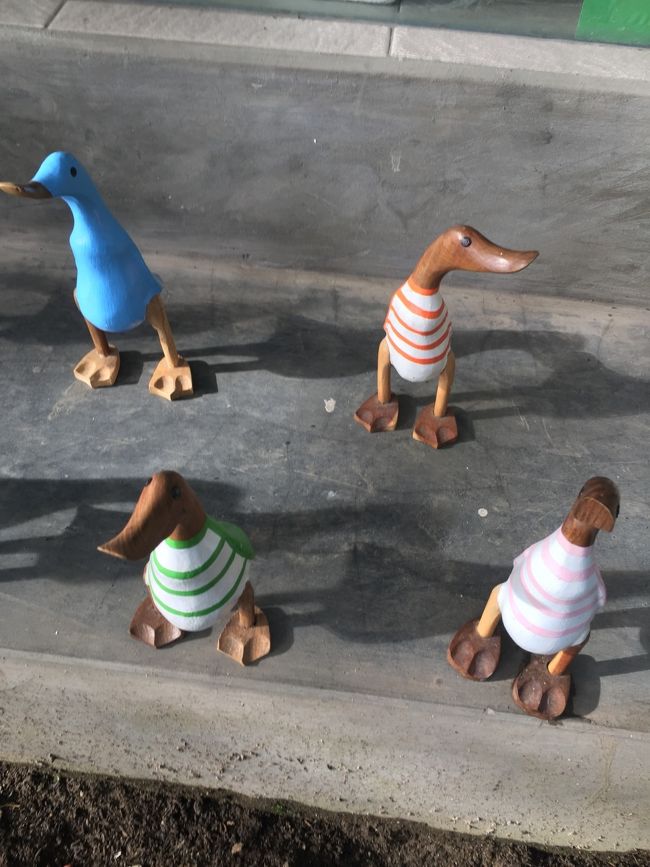 これはね、、ヌードの大きいのがうちに二体ある、、バッグで手持ちしてきて良かったといつも思う逸品、、ｗｗ　このレポートを読んでいるあなた！　検討してみてね　ｗｗ　