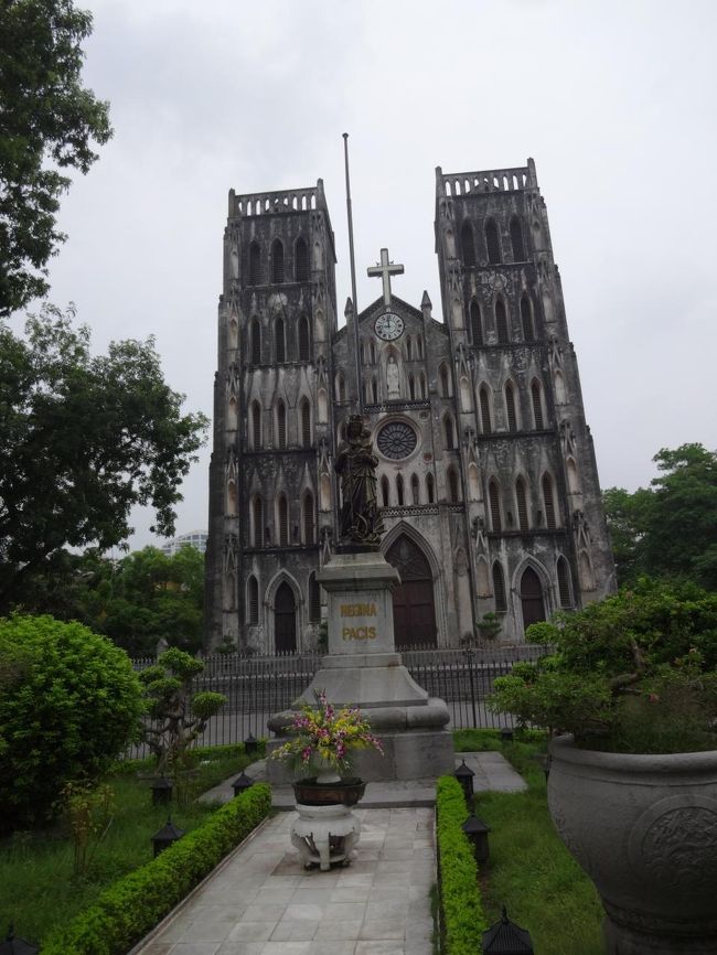 手前はややアジア