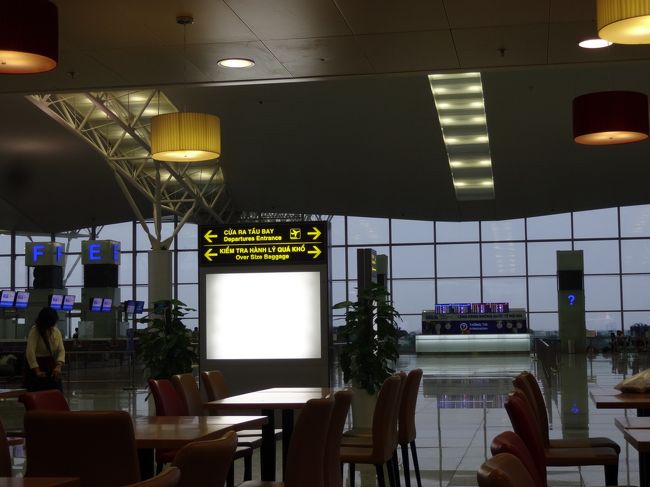 翌朝は早朝の便で帰国。