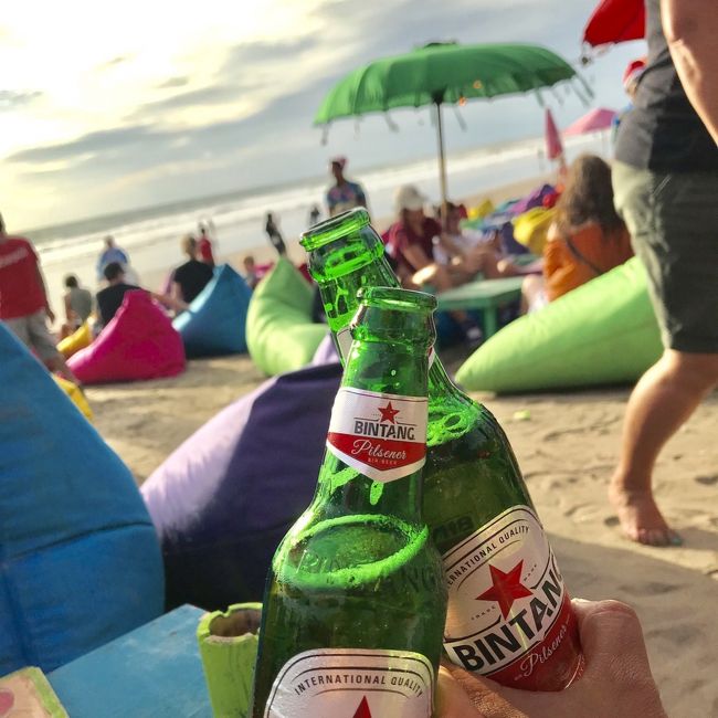 夜は大好きなスミニャックビーチにある、ラプランチャ。