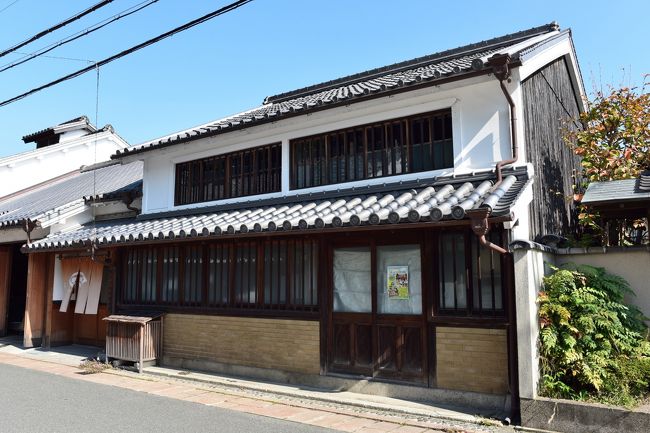 事務所棟のようです。