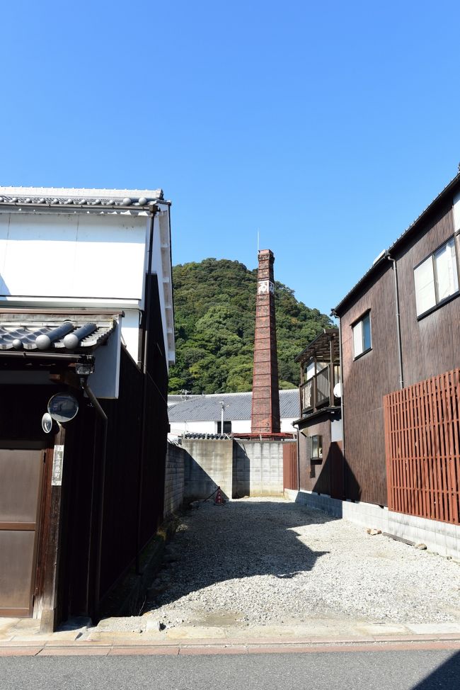 レンガ煙突のある風景。