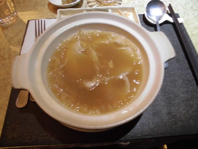 ﾌｶﾋﾚｽｰﾌﾟ。　激旨と言うほどの事もない。　勿論まずいわけではないが。