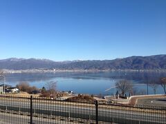 まずは諏訪湖SA
いいお天気で湖がきれいに見えました