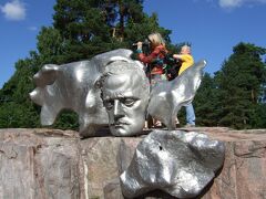 シベリウス公園にて、シベリウスの顔面像