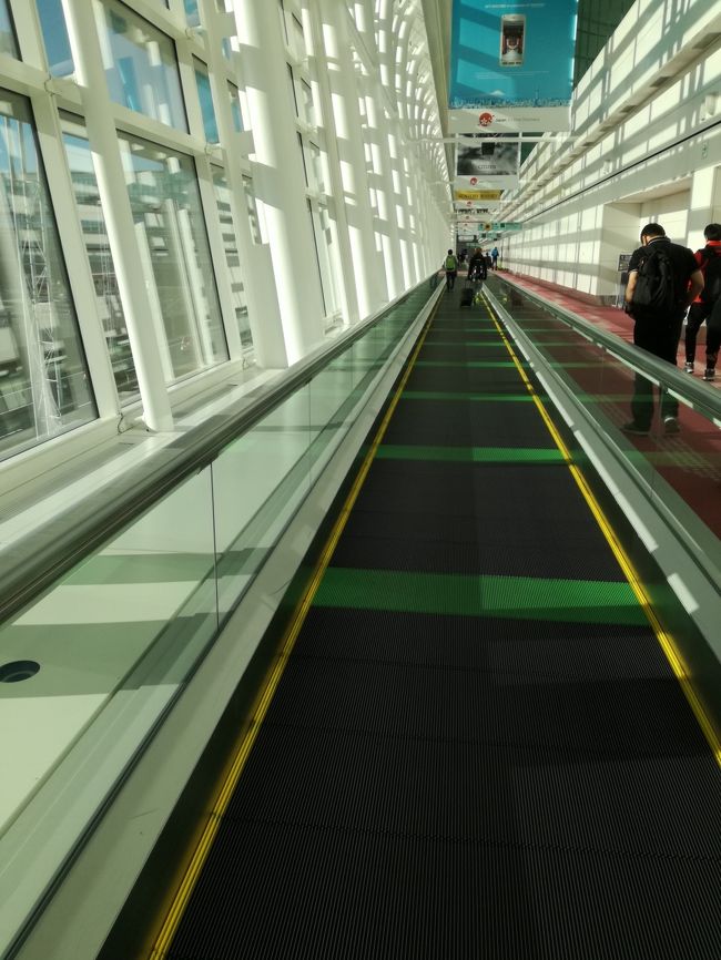 お楽しみいただけましたでしょうか？<br />次回は2018年ＧＷ<br />友人はジャカルタ経由全日空＆エアアジア<br />我々はマレーシア航空利用です。<br />まだ　アグン山は「レベルアワス」のままですが・・・<br />よろしかったら、またＧＷごろ覗いてやってください(=ﾟωﾟ)ﾉ<br />あっ！Facebookではリアルタイムでお届けしていますので、<br />そちらでのアクセスも大歓迎です。<br />遠慮なくお友達申請してくださいね。<br />