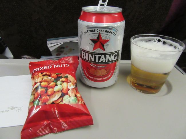 はい　お約束のビンタンビールです。<br />ドウアクリンチのミックスナッツです。<br />ビールがおかわりできないって？<br />ちょい待ち、やってみっから。(^^)/