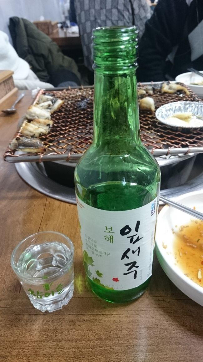 全羅道の地焼酎が旅気分を盛り上げてくれる？はず？たぶん、<br />知らんけど