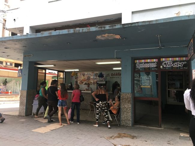 こんな外観です。