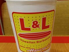 ウォルマート内にある「L＆Lハワイアンバーベキュー」で夕食。