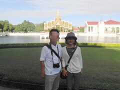 この位置までしか近づけないよです
贅沢な建物との印象です