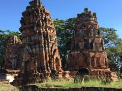 【ワットマハタート】
ワット ヤイ チャイ モンコン から車で10分程