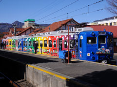 反対側には、子供に人気の『トーマスランド号』も。