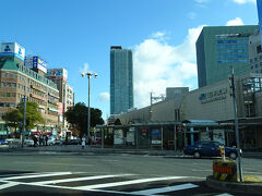 神戸空港から17分で三宮駅に到着です。
